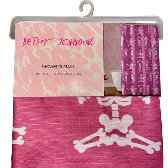 Betsey Johnson Pink Yoga Skeletons Hearts & Skull Shower Curtain Halloween Decor - Picture 2 of 6